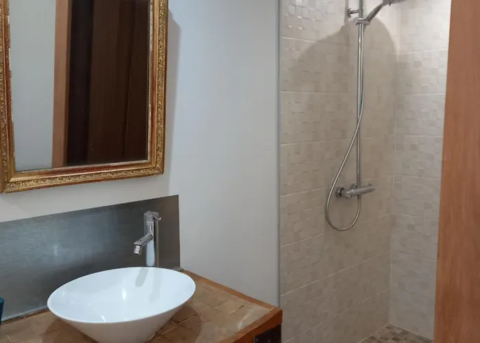 La Maison * Cruviers-Lascours